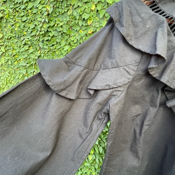 NWT | Love & Roses | cutwork black poplin blouse | Size 8 - Picture 4 of 10